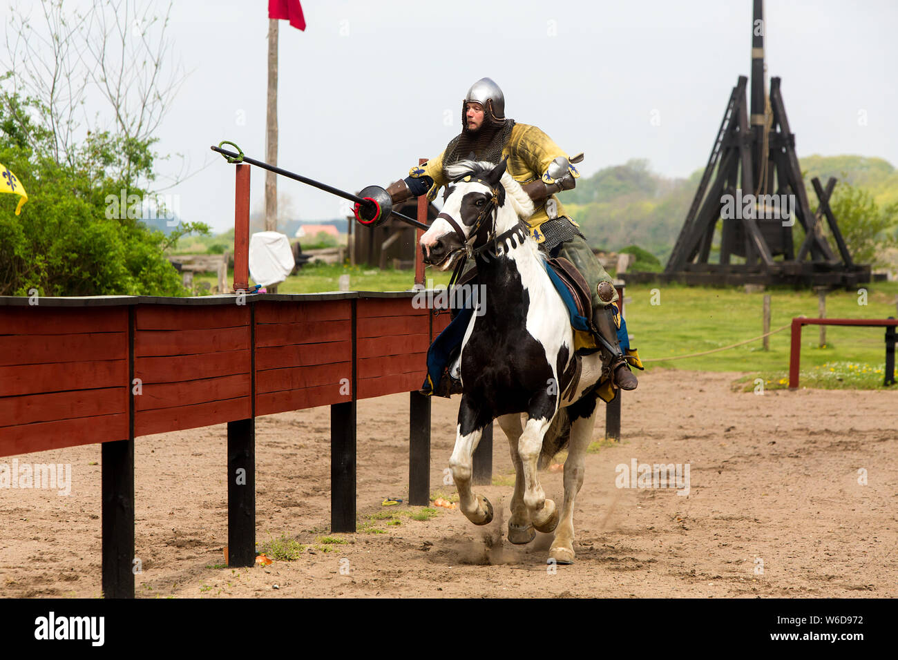 Lances & Jousting Equipment : Historic Enterprises, We're making history