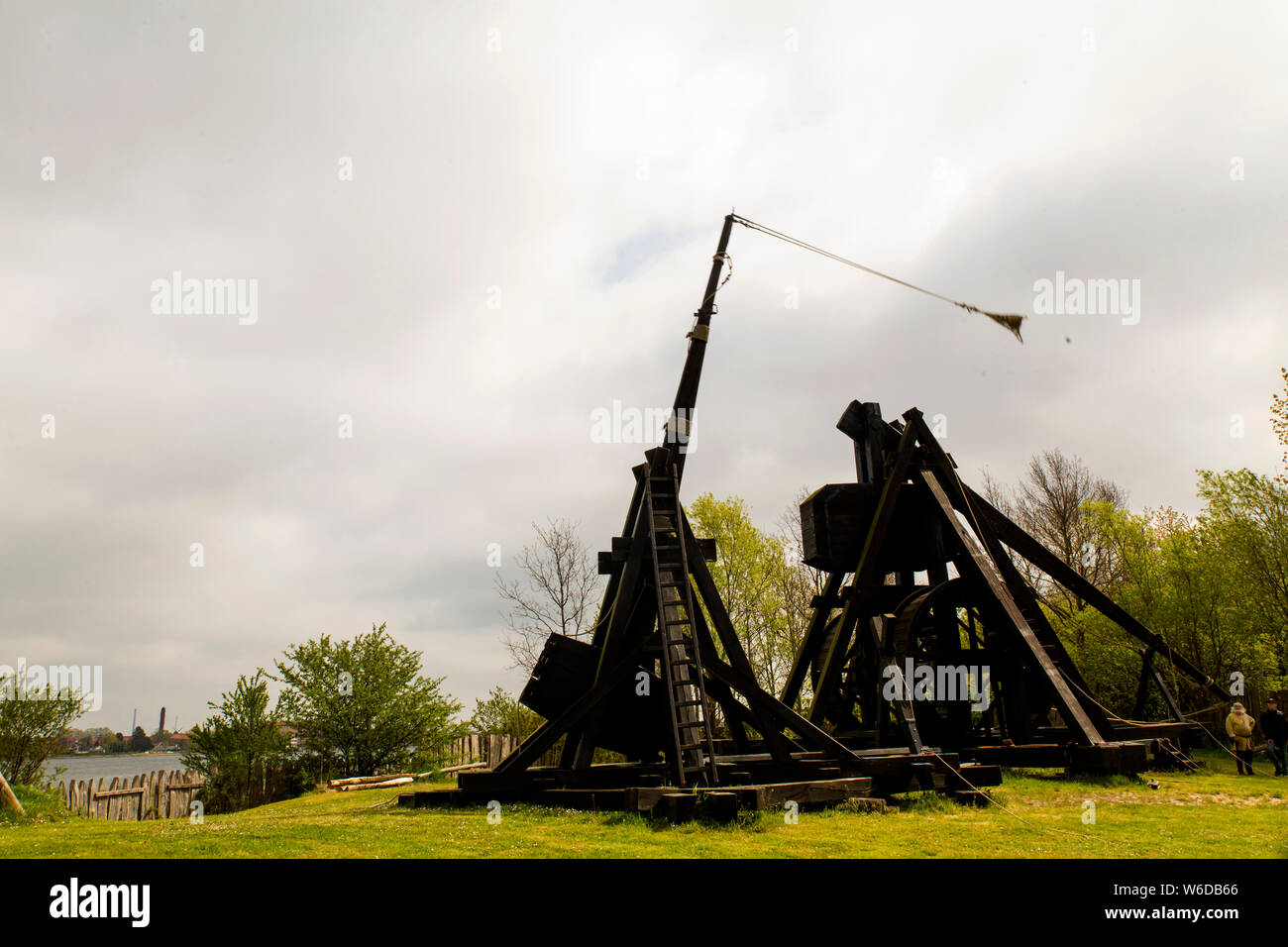 Making armor middle ages hires stock photography and images Alamy