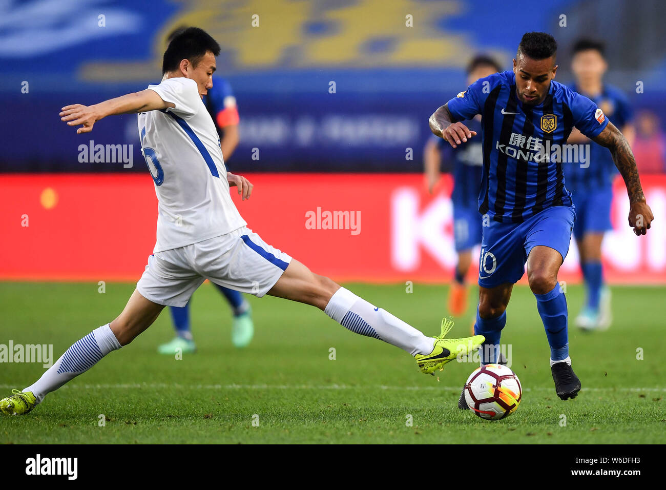 Li Alex Football Alex li hi-res stock photography and images - Alamy