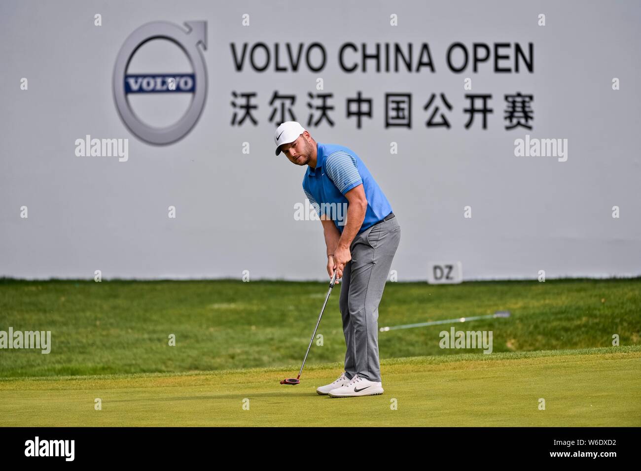Jordan Smith of England competes in the final round of the 2018 Volvo China  Open golf tournament in Beijing, China, 29 April 2018. Alexander Bjork o  Stock Photo - Alamy
