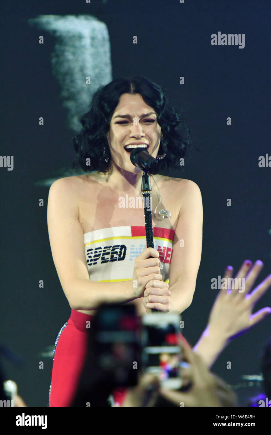 Jessie j china 2018 hi-res stock photography and images - Alamy