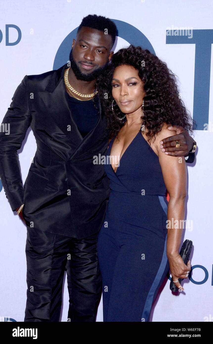 Sinqua walls and angela bassett hi-res stock photography and images - Alamy