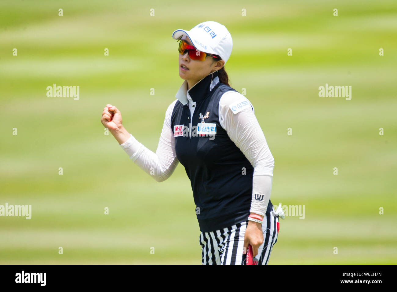 South Korean golfer Hong Ran competes in the Brunei Ladies Open golf  tournament during the 2018 China LPGA Tour in Brunei, 19 March 2018. Hong  Ran e Stock Photo - Alamy