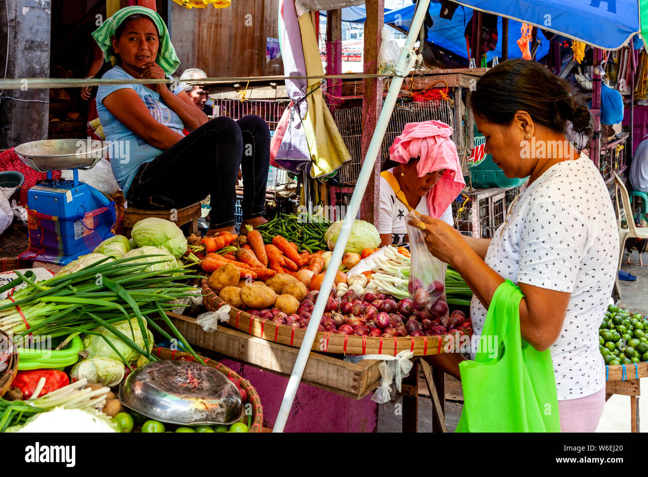 Local People Buying Fresh Vegetables At Carbon Market, Cebu City, Cebu