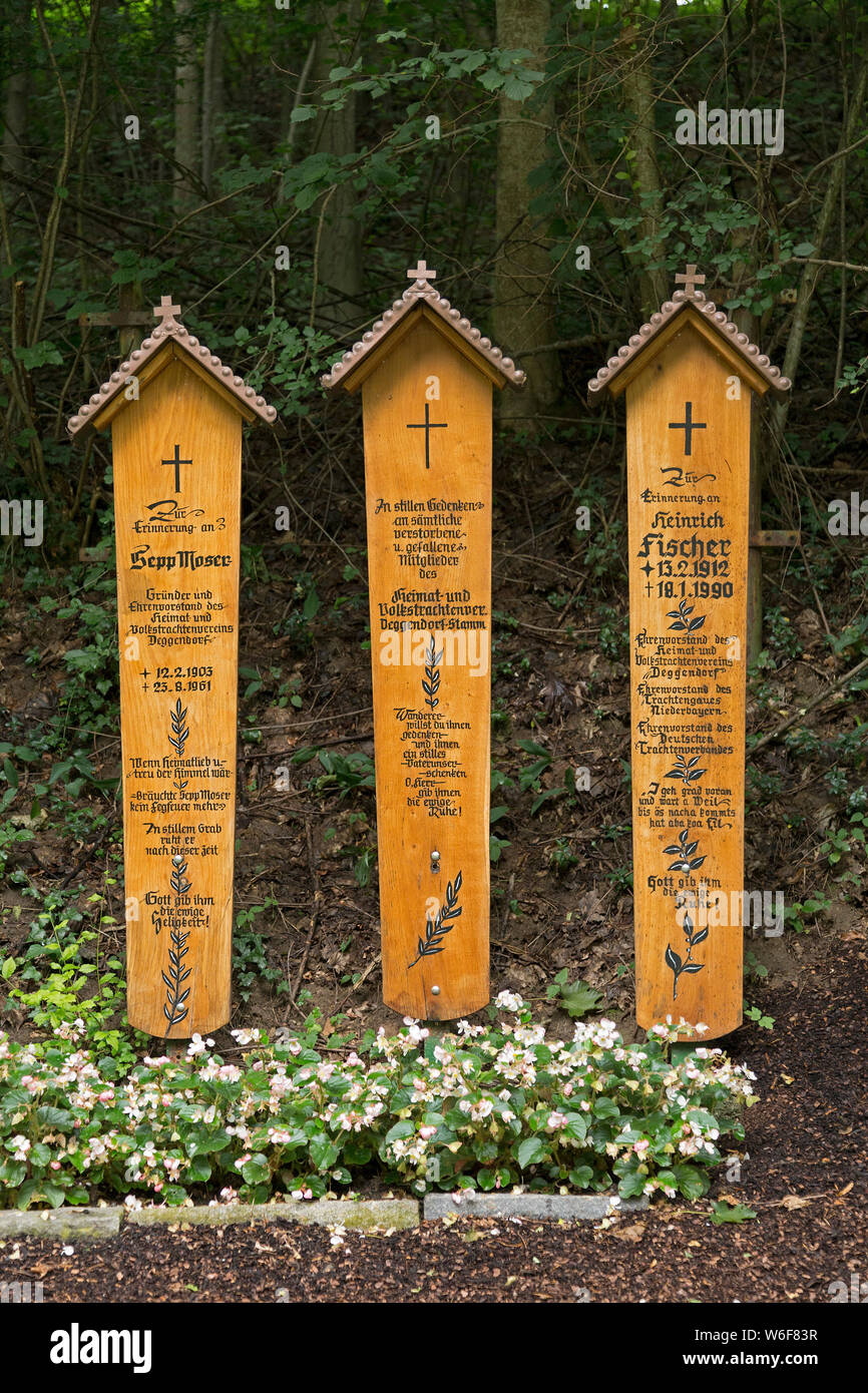 memorial boards near subsidiary church Geiersberg, Deggendorf, Bavarian Forest, Lower Bavaria, Germany Stock Photo
