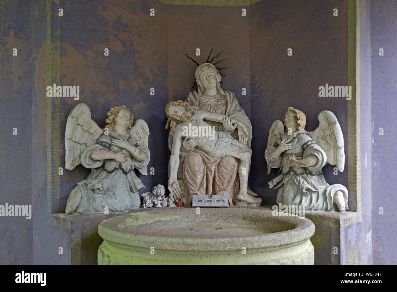 statues, subsidiary church Geiersberg, Deggendorf, Bavarian Forest, Lower Bavaria, Germany Stock Photo