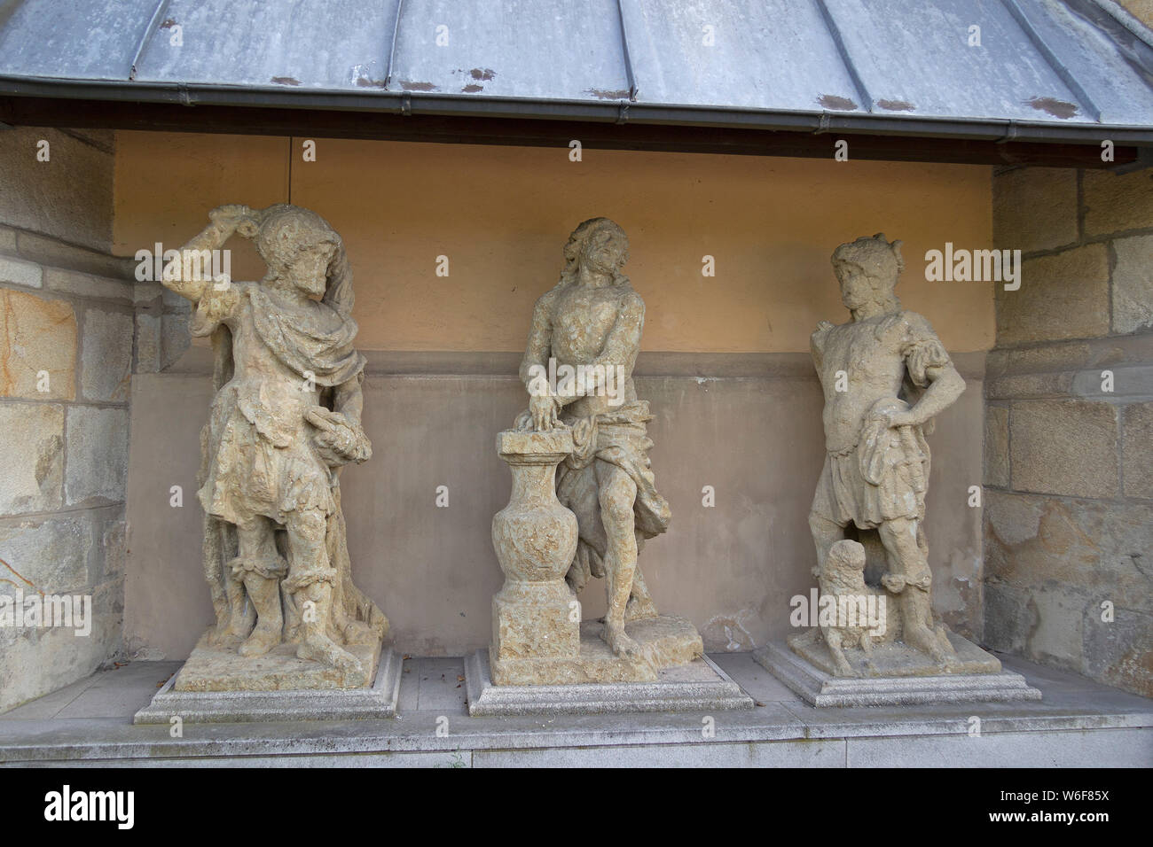 statues, Town Parish Church of the Assumption of Mary, Deggendorf, Bavarian Forest, Lower Bavaria, Germany Stock Photo