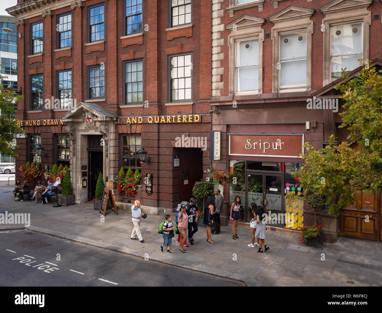 The hung drawn and quartered pub hires stock photography and images Alamy