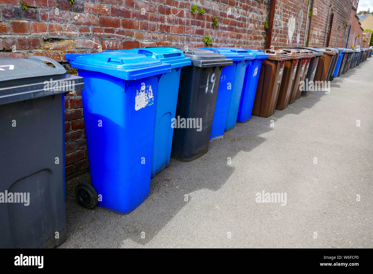Bin collection day hi-res stock photography and images - Alamy