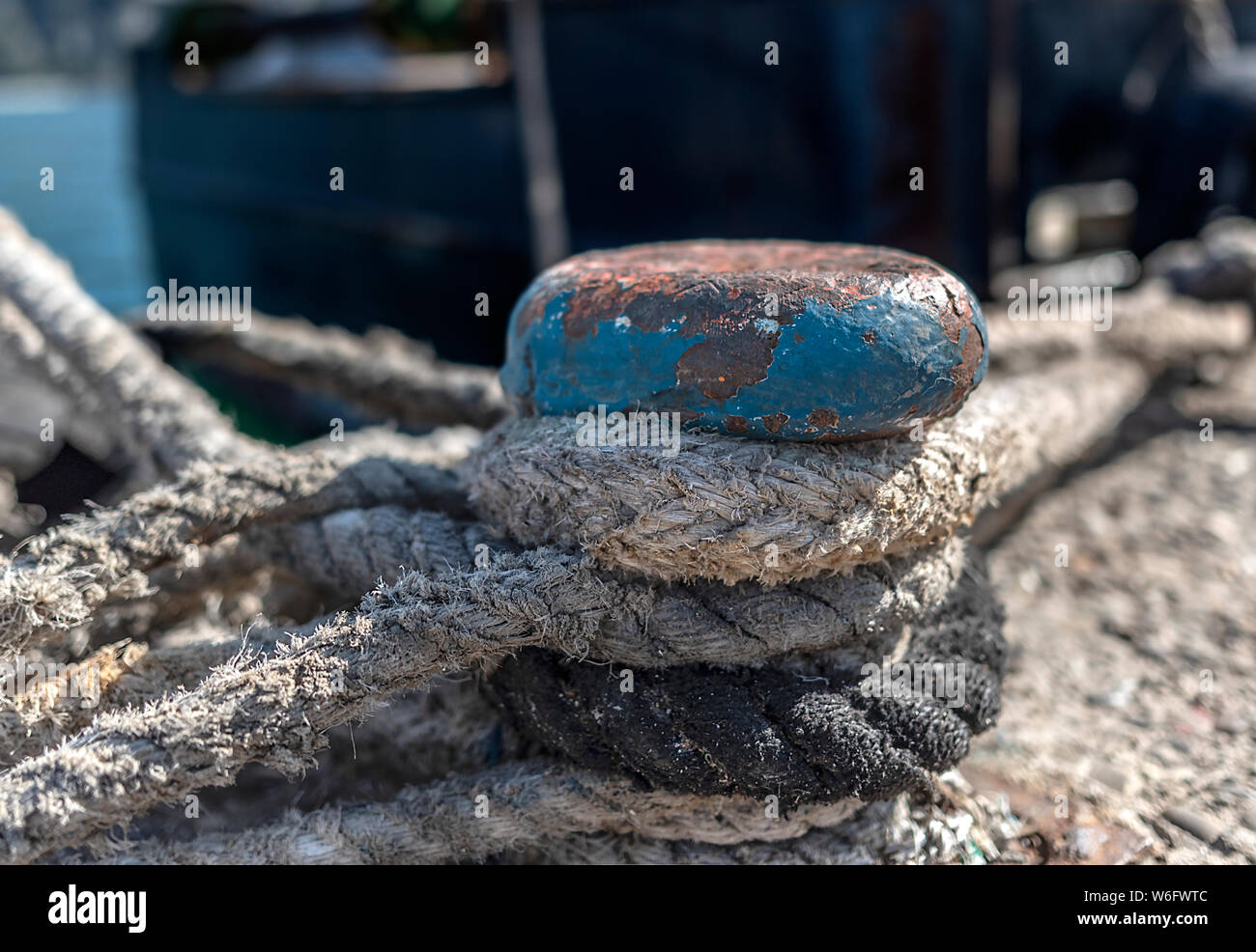 Fishing boat tied to pier hi-res stock photography and images - Alamy