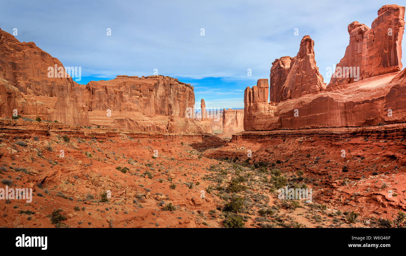 The view of Park Avenue greets you as you enter Arches National Park, Utah, USA Stock Photo