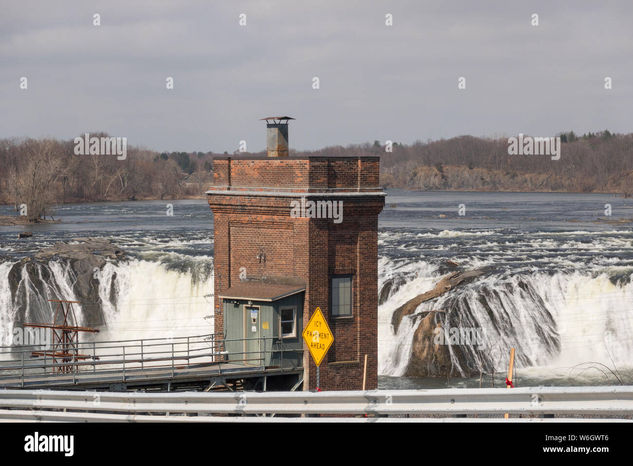 Cohoes Falls in Waterford New York Stock Photo Alamy