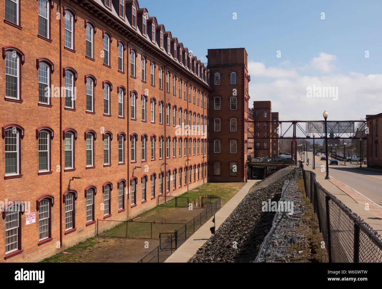 Harmony Mills apartments in Cohoes New York Stock Photo Alamy