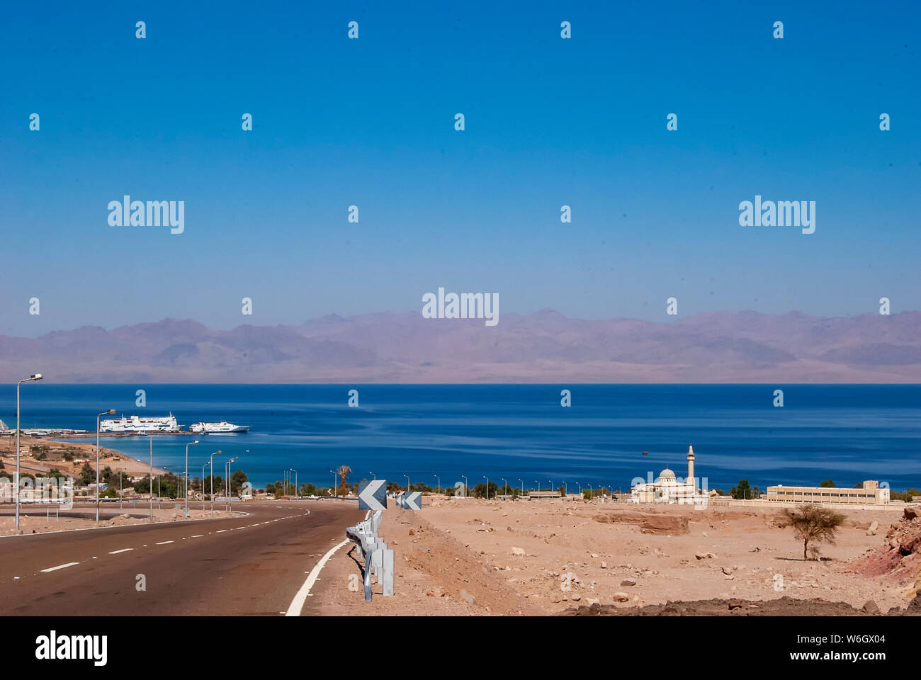 Overlooking the resort of Nuweiba in the Sinai Peninsula, Egypt Stock Photo