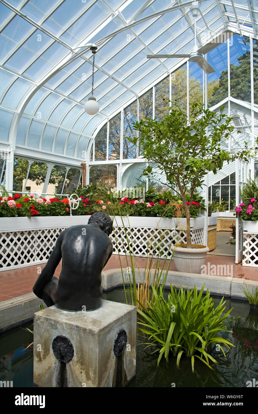 Tulsa garden center hires stock photography and images Alamy