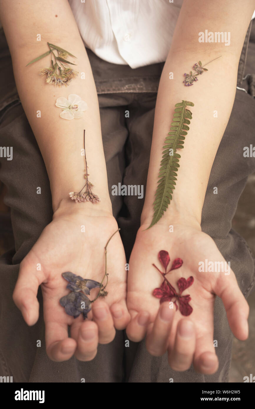 Los Angeles Henna Tattoos | We Adorn You