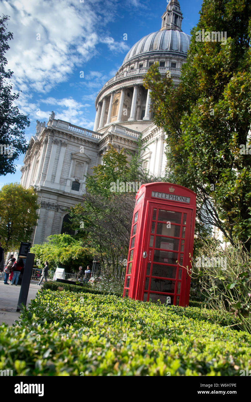 st paul's catherdral london during afternoon with beautiful blue sky and cloud Stock Photo