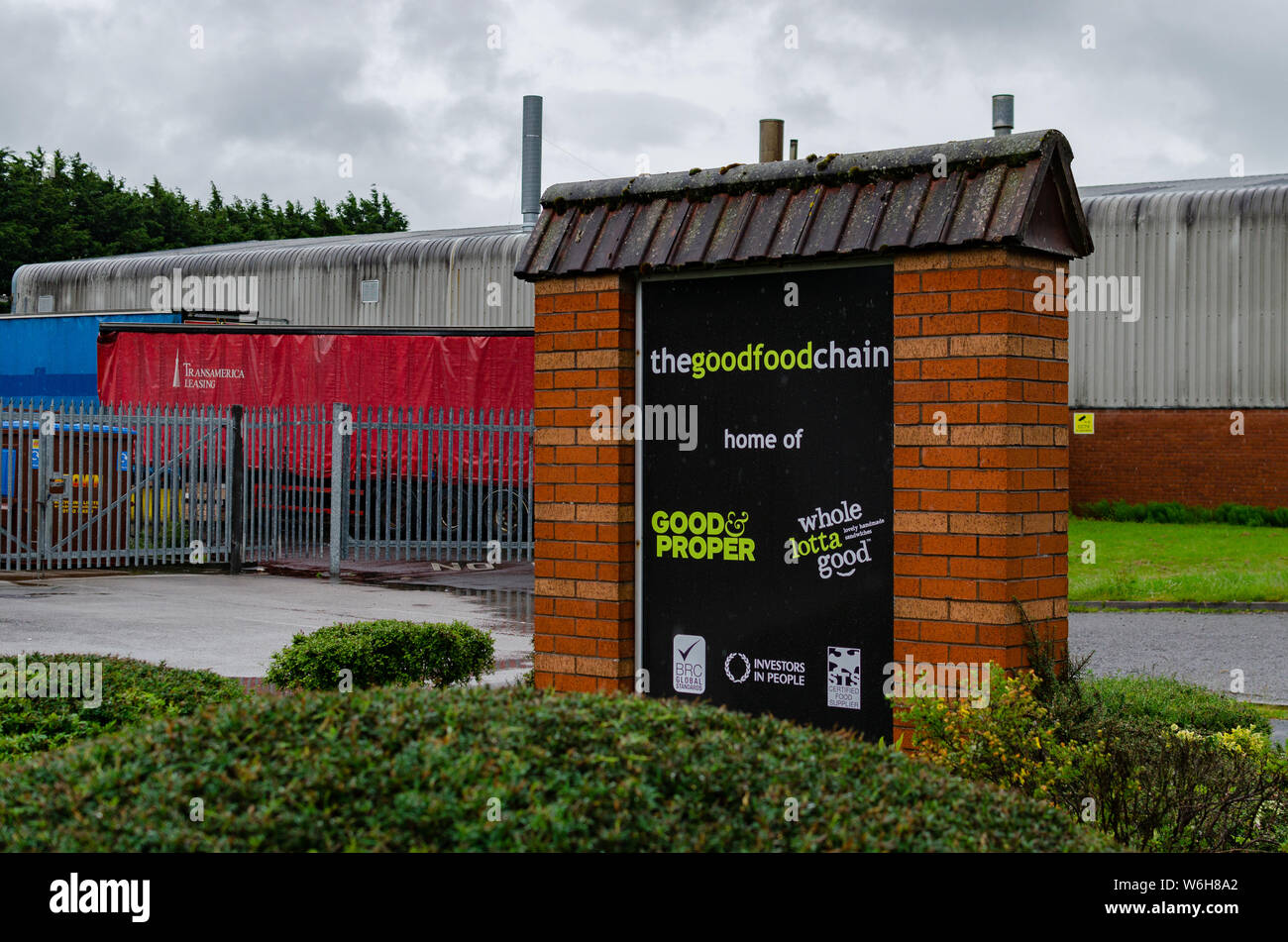 Closed the good food chain production and empty parking the location