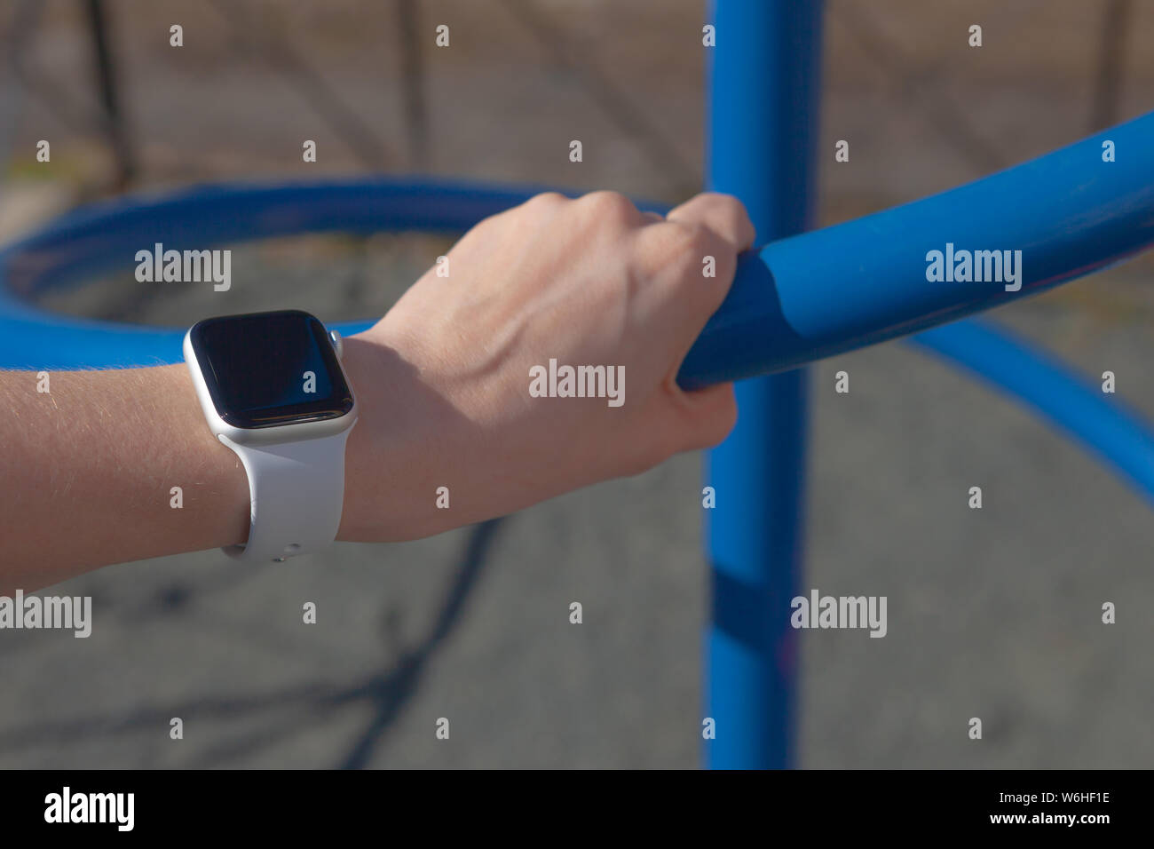 digital hand watch for girl