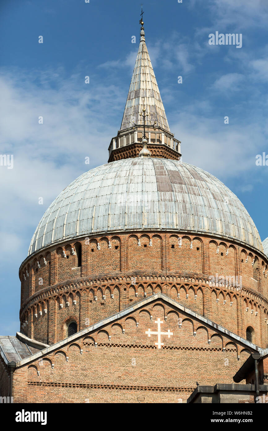 The Basilica of Saint Anthony of Padua. Italy Stock Photo - Alamy