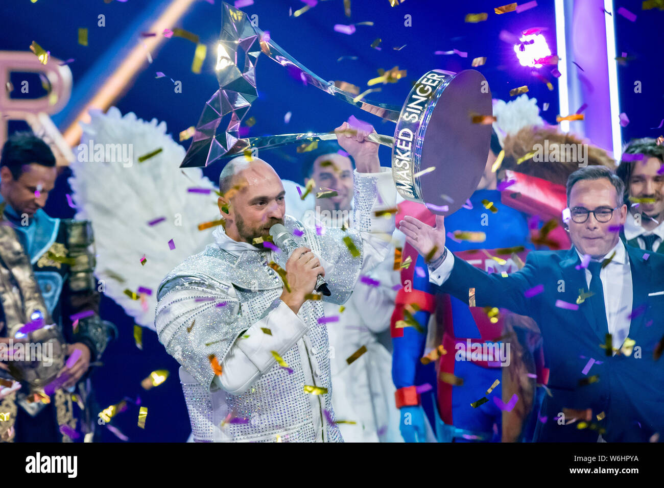 max mutzke the masked singer