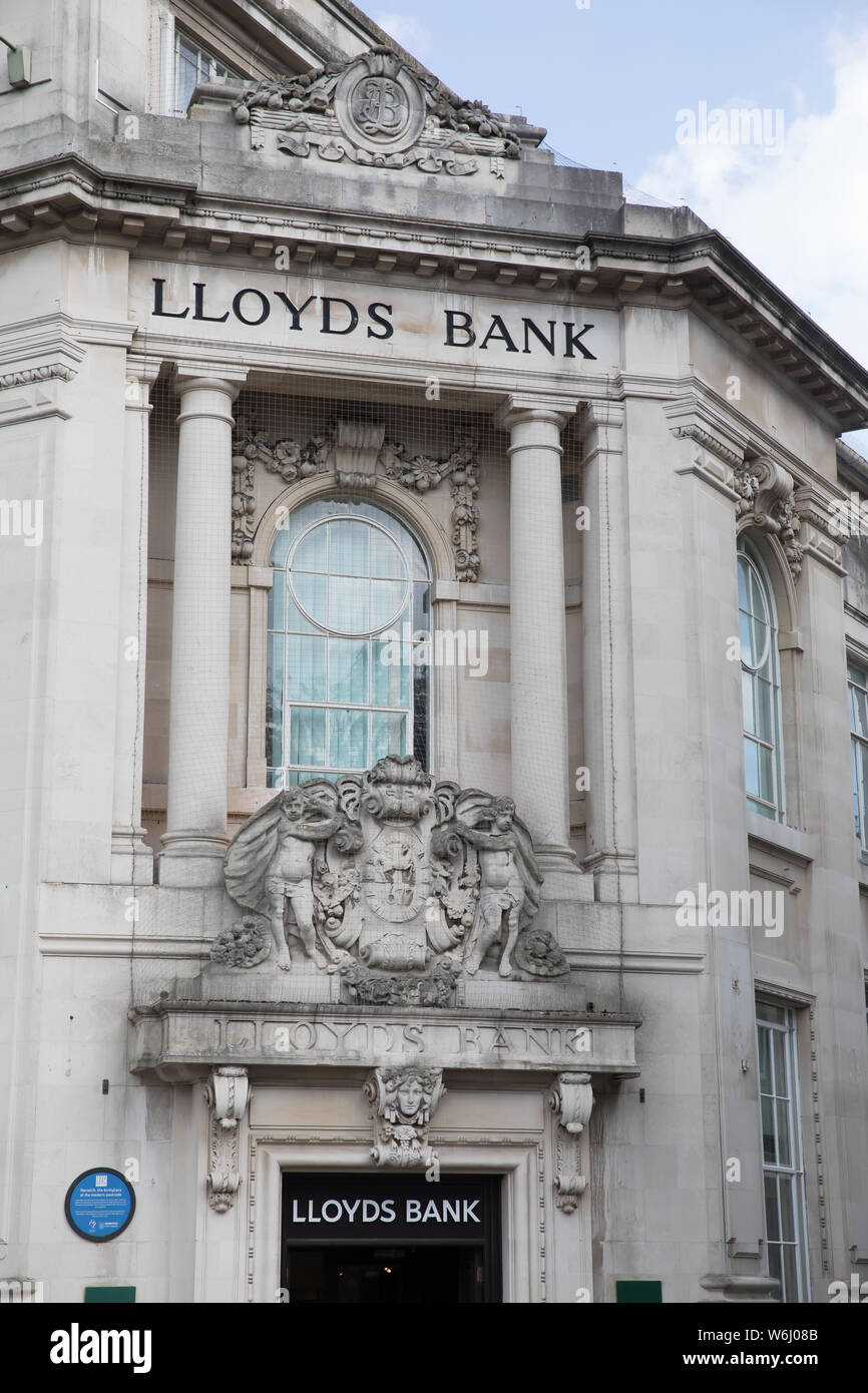 A Branch Of Lloyds Bank In Gentlemans Walk Norwich Norfolk Stock