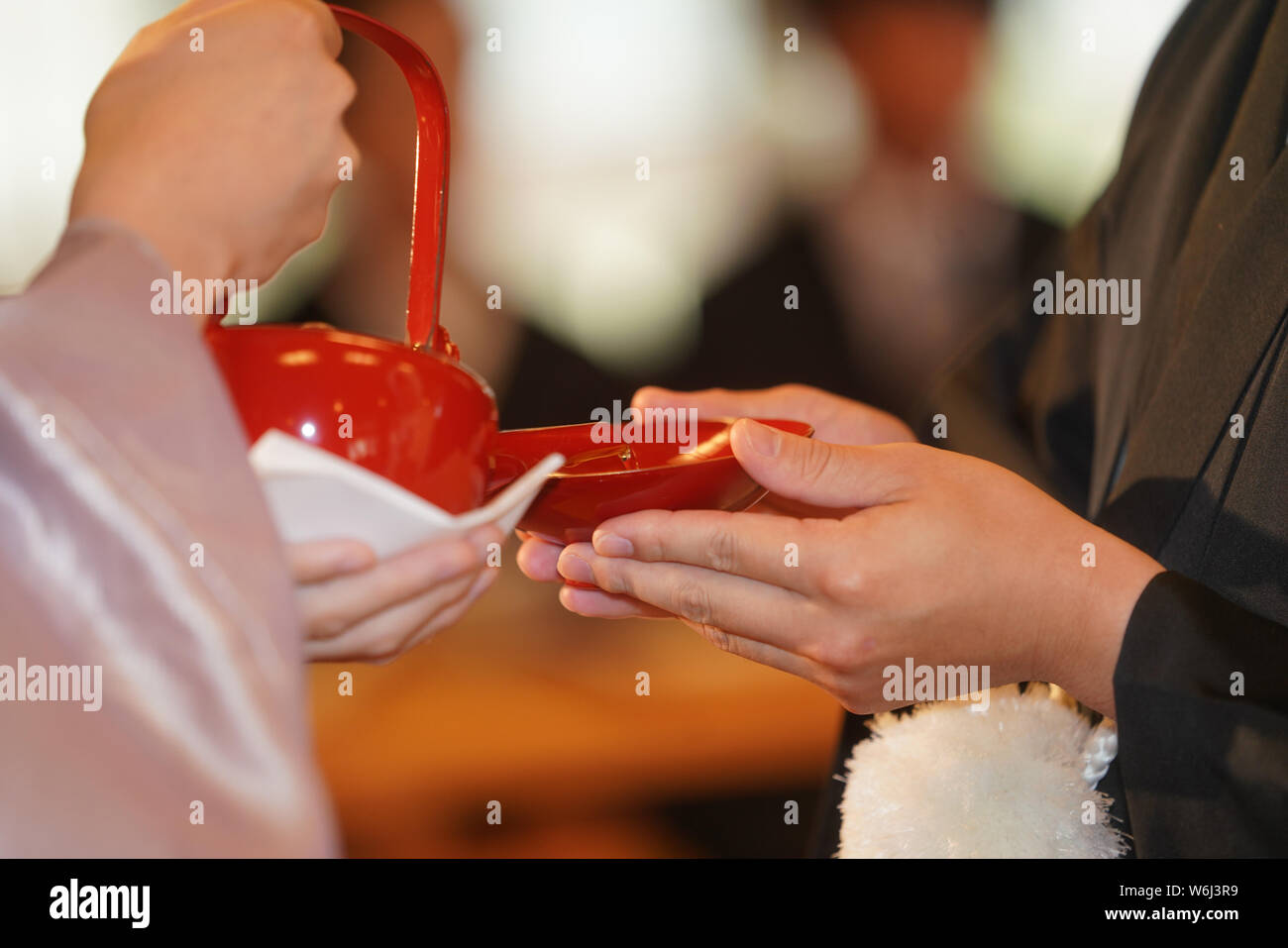 San San Kudo (Nuptial Oath Stock Photo Alamy