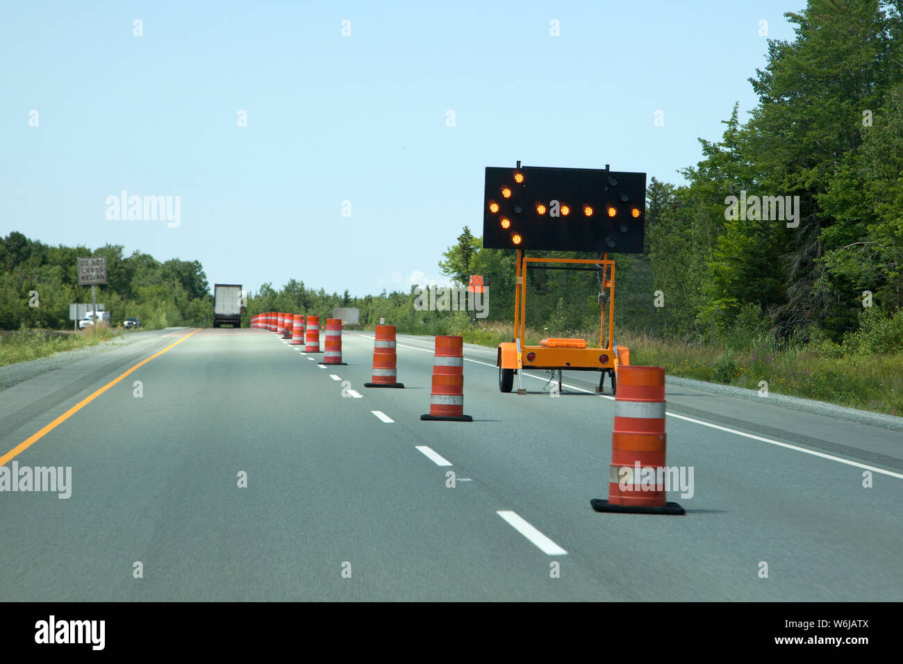 Electronic highway sign hires stock photography and images Alamy
