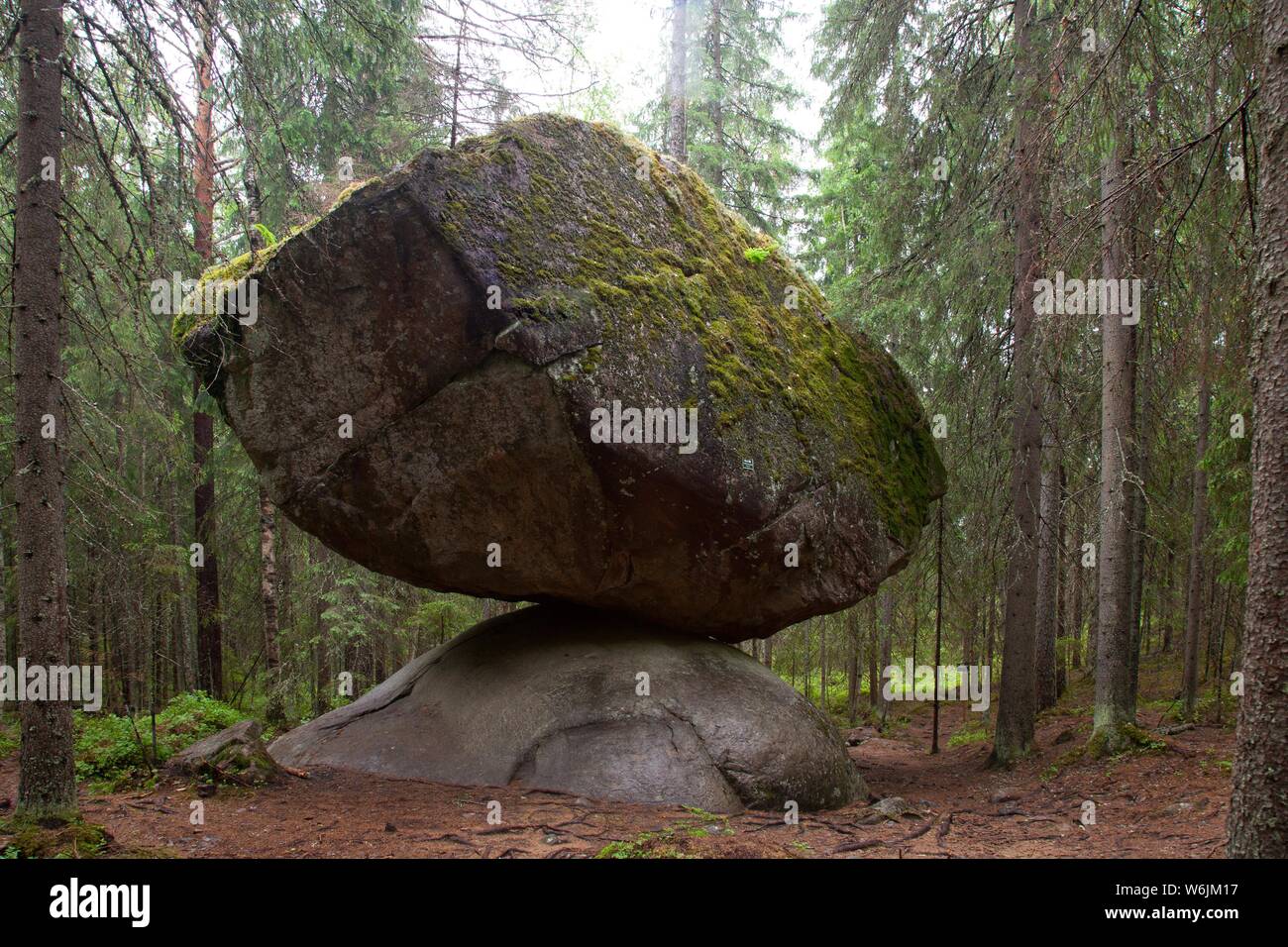 Rock in balance, Kummakivi, Ruokolahti, Etela-Karjala, Finland Stock Photo