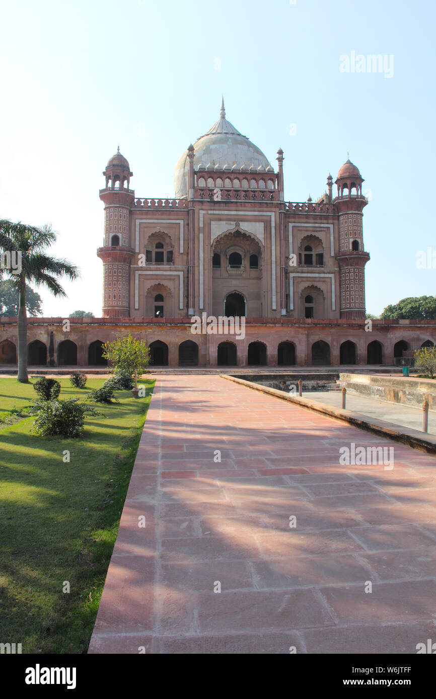 Moghul gardens new delhi india hi-res stock photography and images - Alamy