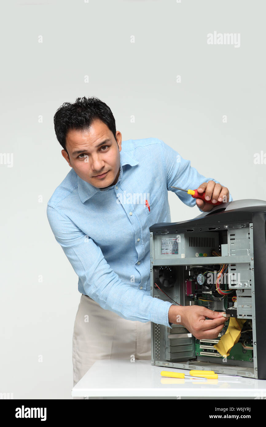 Computer engineer repairing CPU Stock Photo Alamy