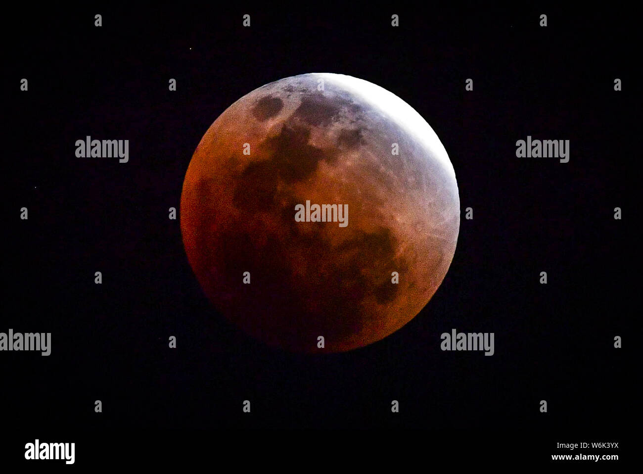 Blood supermoon hi-res stock photography and images - Alamy