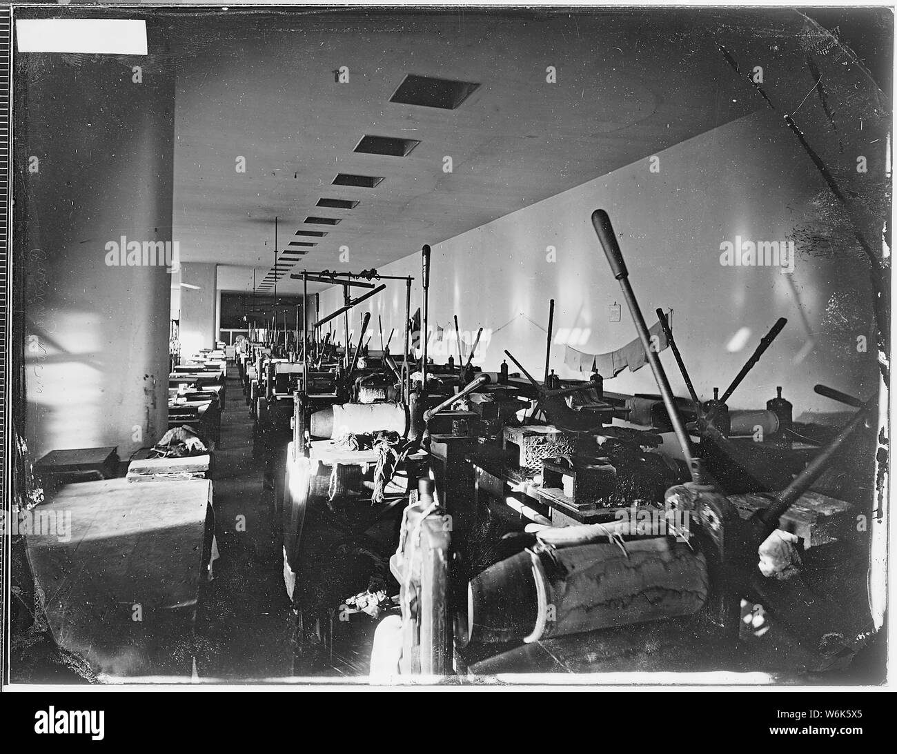 Printing presses at Bureau of Engraving and Printing Stock Photo Alamy
