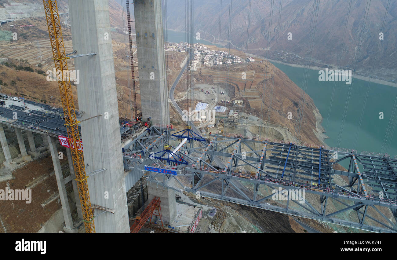 The Xingkang Bridge or Luding Yaye Expressway Bridge, China's first ...