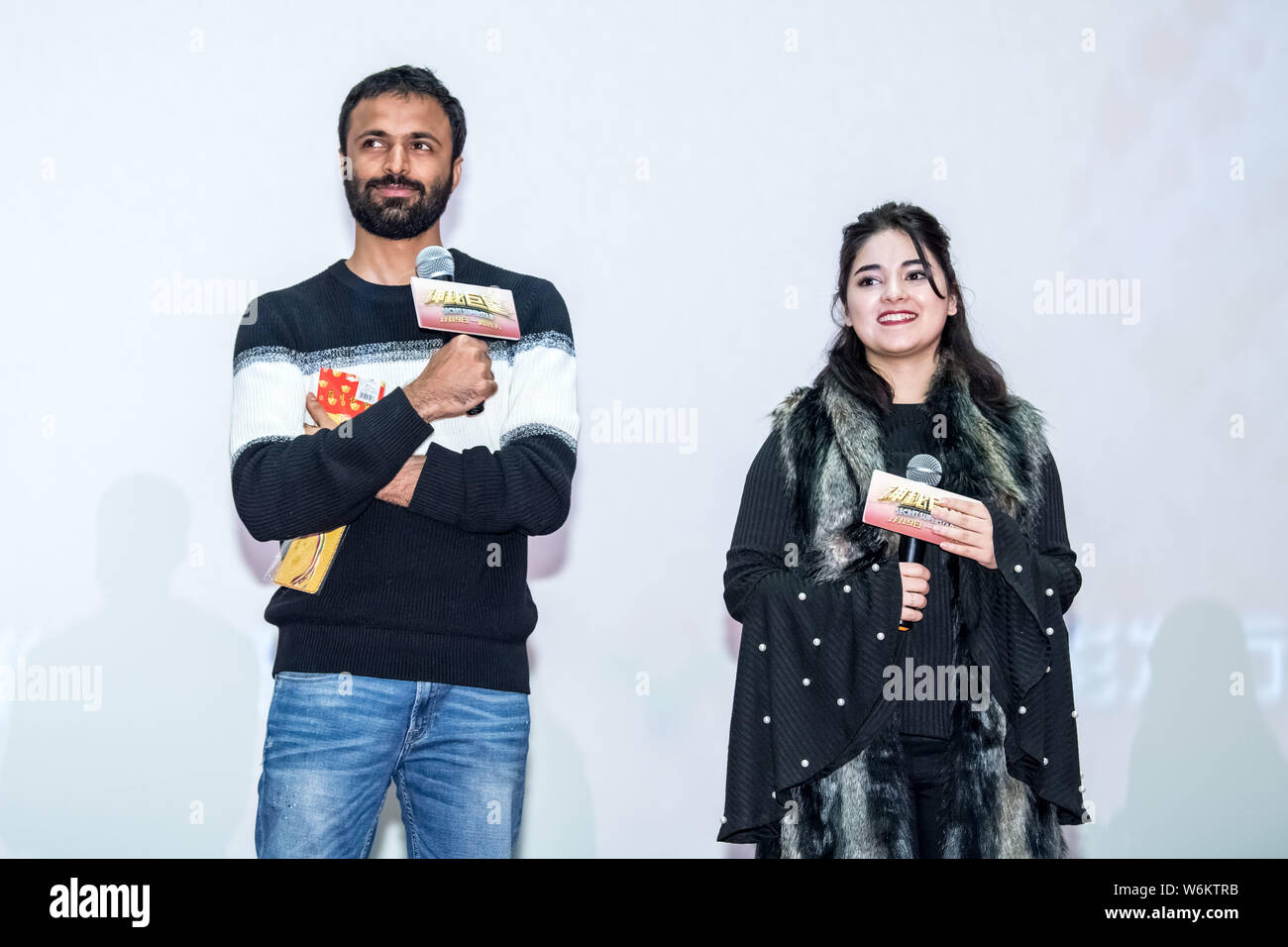 Indian director Advait Chandan and film child actress Zaira Wasim attend a premiere event for the new movie Secret Superstar in Shanghai China 17 Stock Photo Alamy