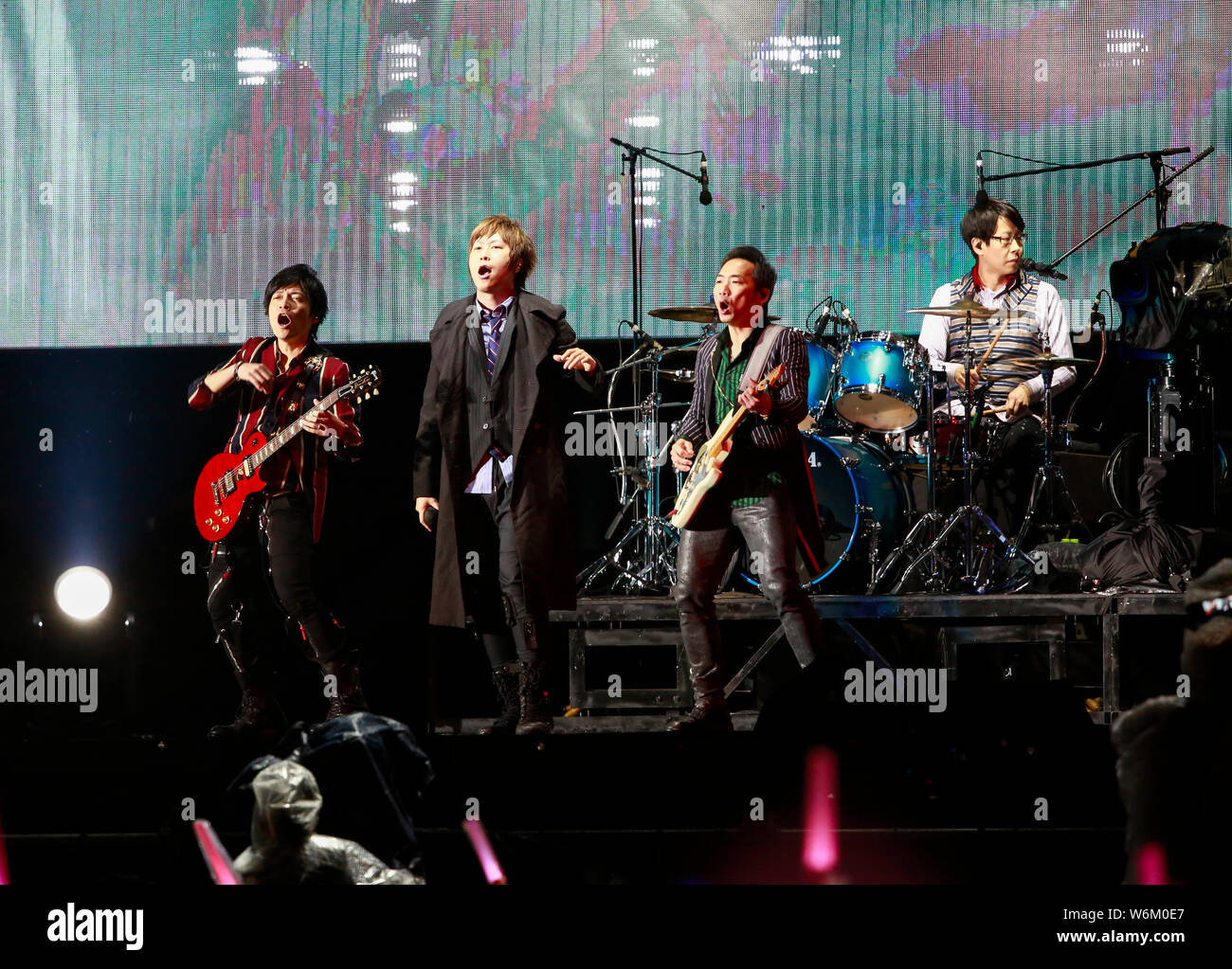 **TAIWAN OUT**Members of Taiwanese rock band Mayday perform during the