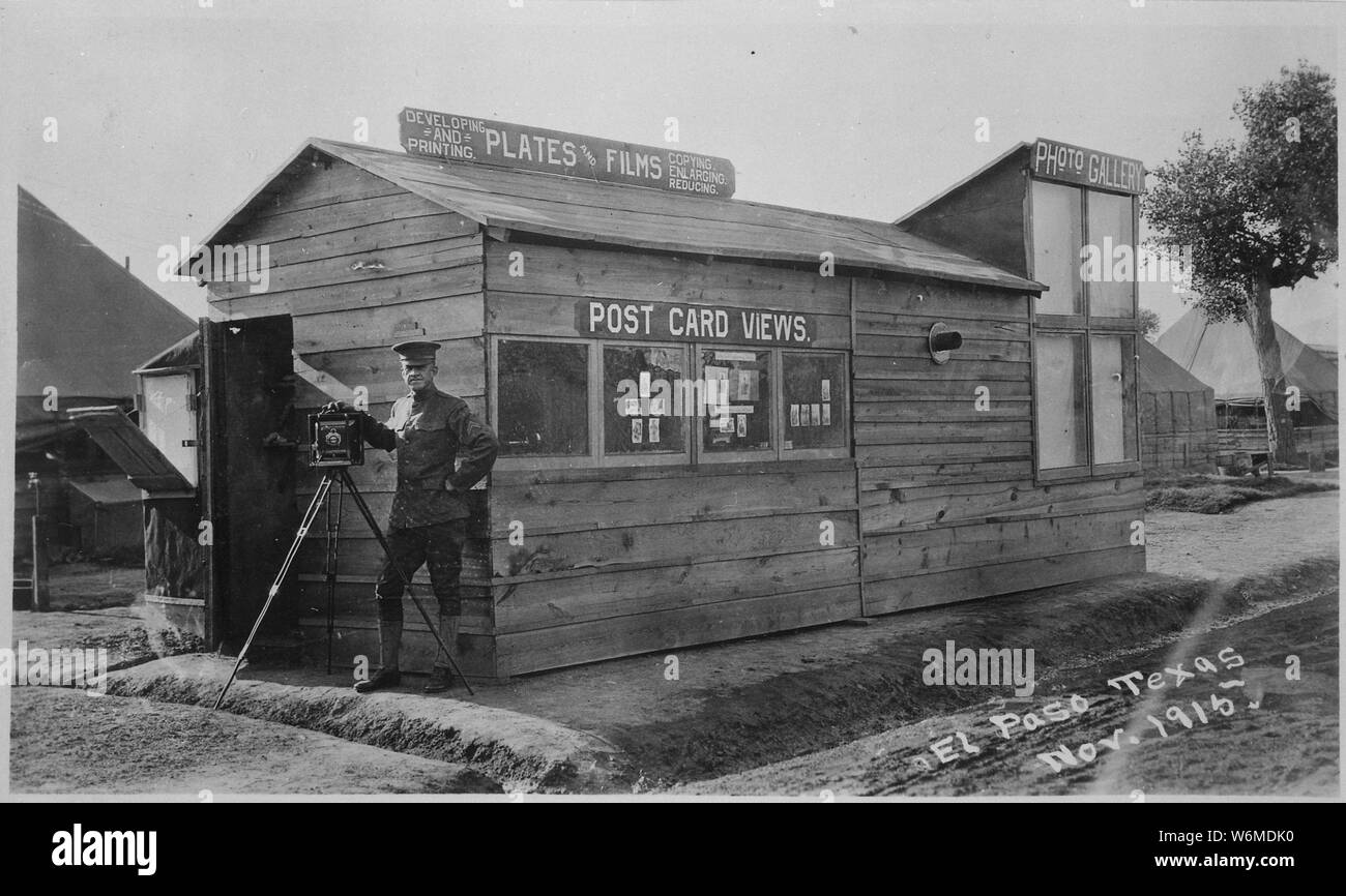 Revolving back Black and White Stock Photos & Images Alamy