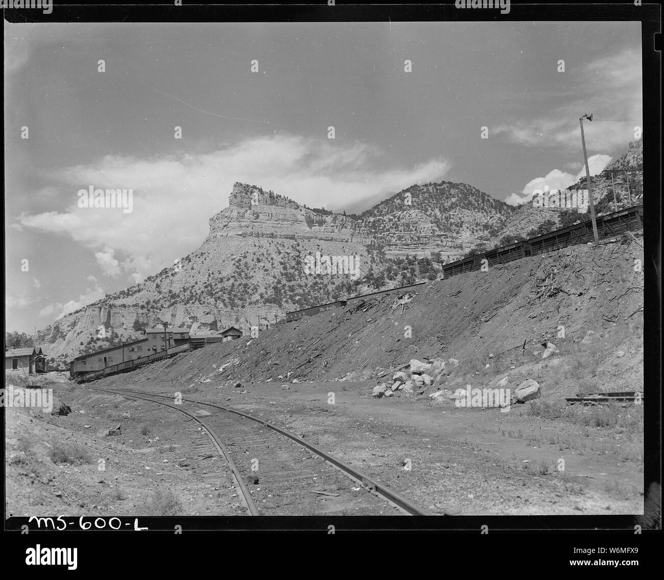 Blue Blaze mine. Consumers, mining town near Price, Utah. Miners coming  home - PICRYL - Public Domain Media Search Engine Public Domain Search