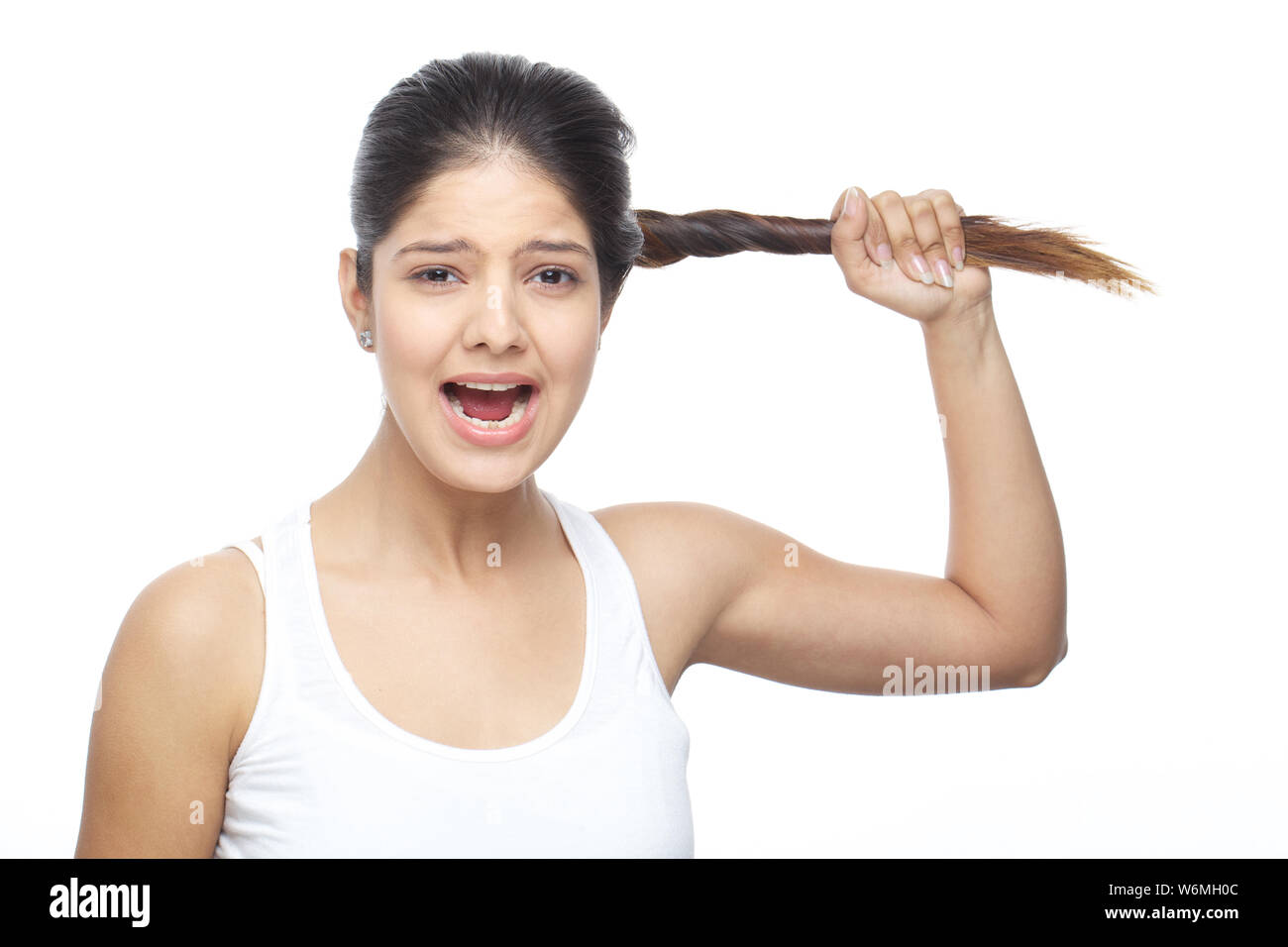Pulling hair back hires stock photography and images Alamy