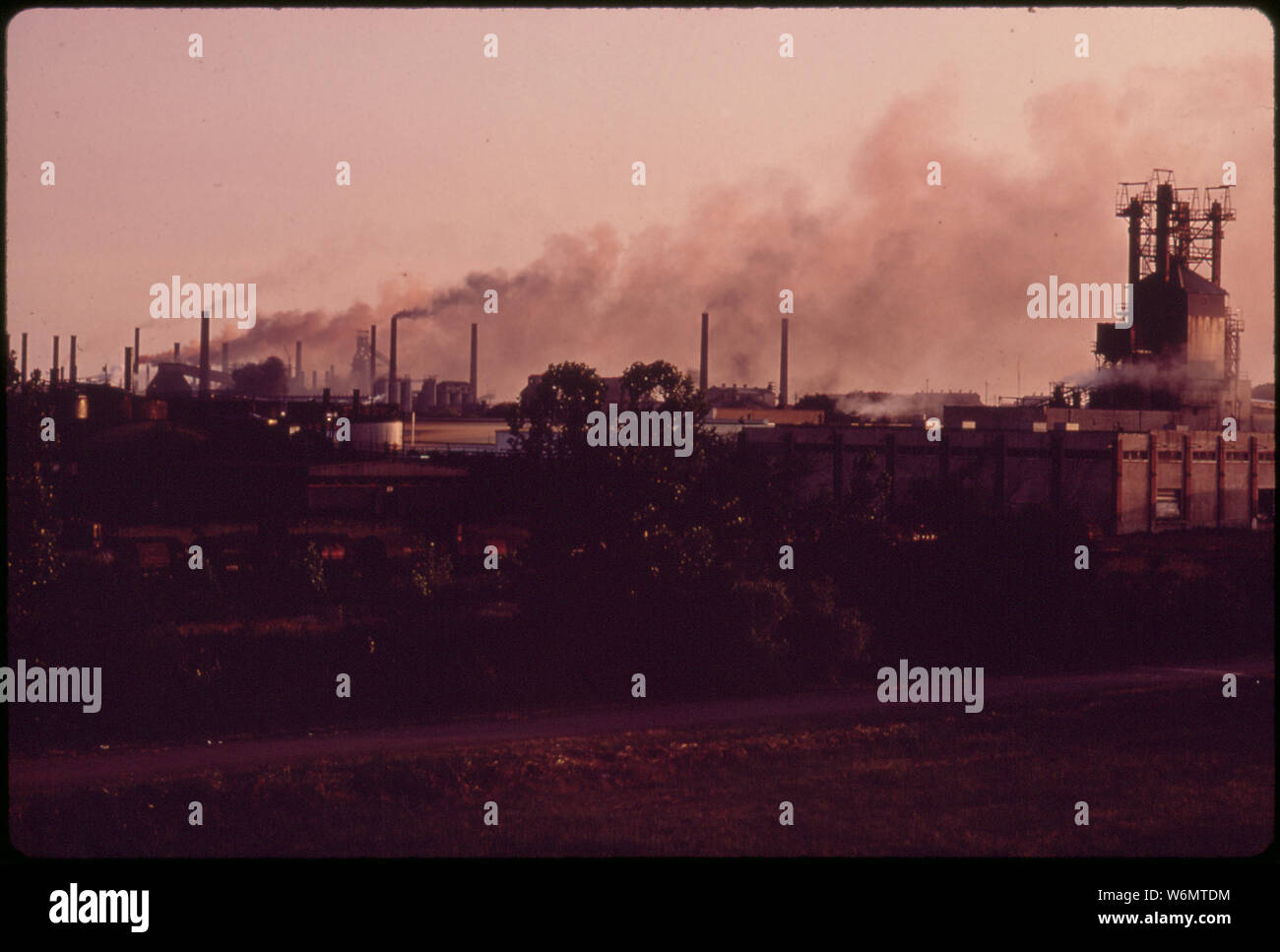 U.S. STEEL PLANT OPERATES 24 HOURS A DAY Stock Photo - Alamy