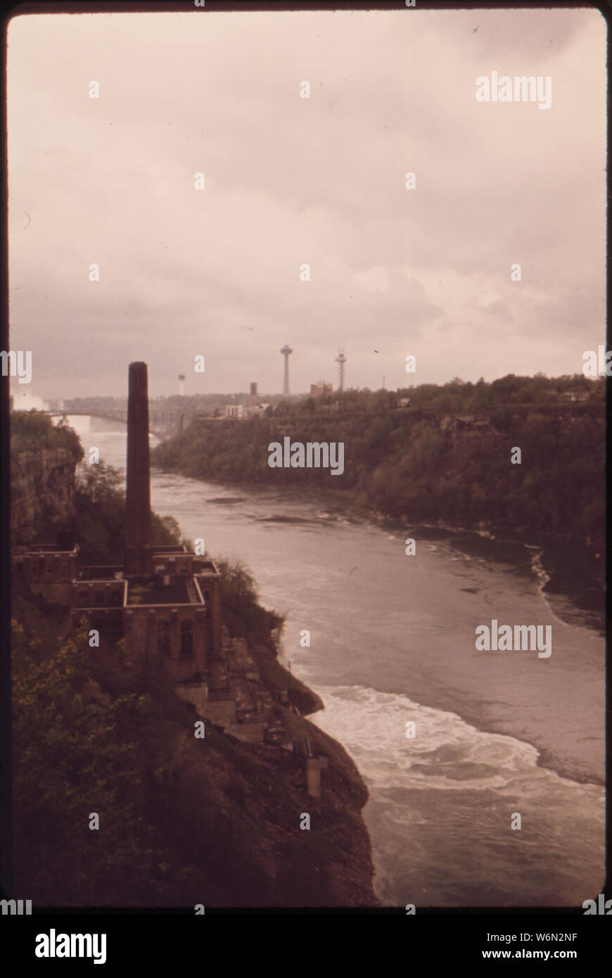 WASTE WATER FROM CITY OF NIAGARA FALLS SEWAGE TREATMENT PLANT FLOWS