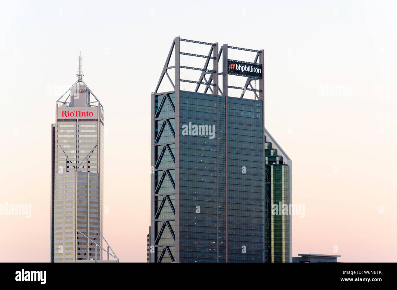 bhp-glass-hi-res-stock-photography-and-images-alamy
