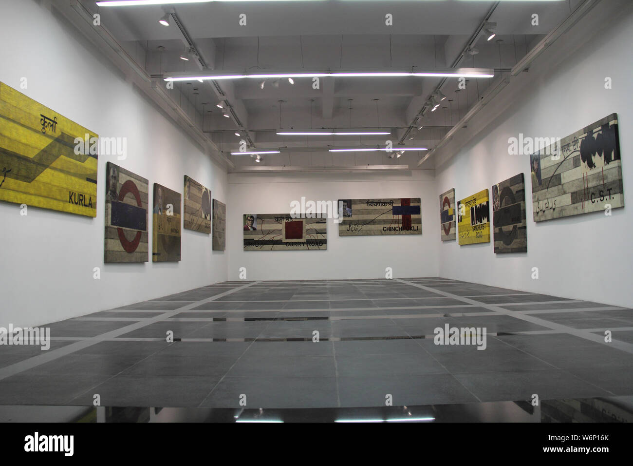 Paintings exhibition in an art museum, National Museum, Janpath, New