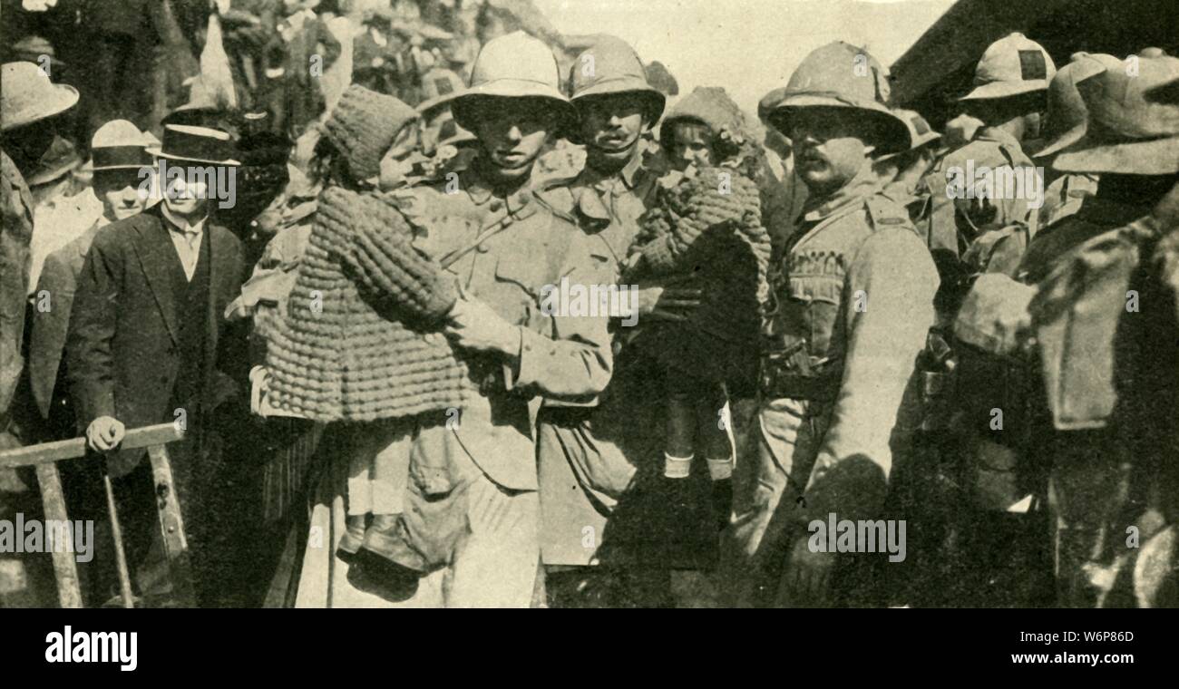 British colonial forces at Johannesburg, South Africa, First World War, 1914, (c1920). 'The Call to Arms in South Africa: Johannesburg volunteers leaving for the Front'. From &quot;The Great World War - A History&quot; Volume I, edited by Frank A Mumby. [The Gresham Publishing Company Ltd, London, c1920] Stock Photo