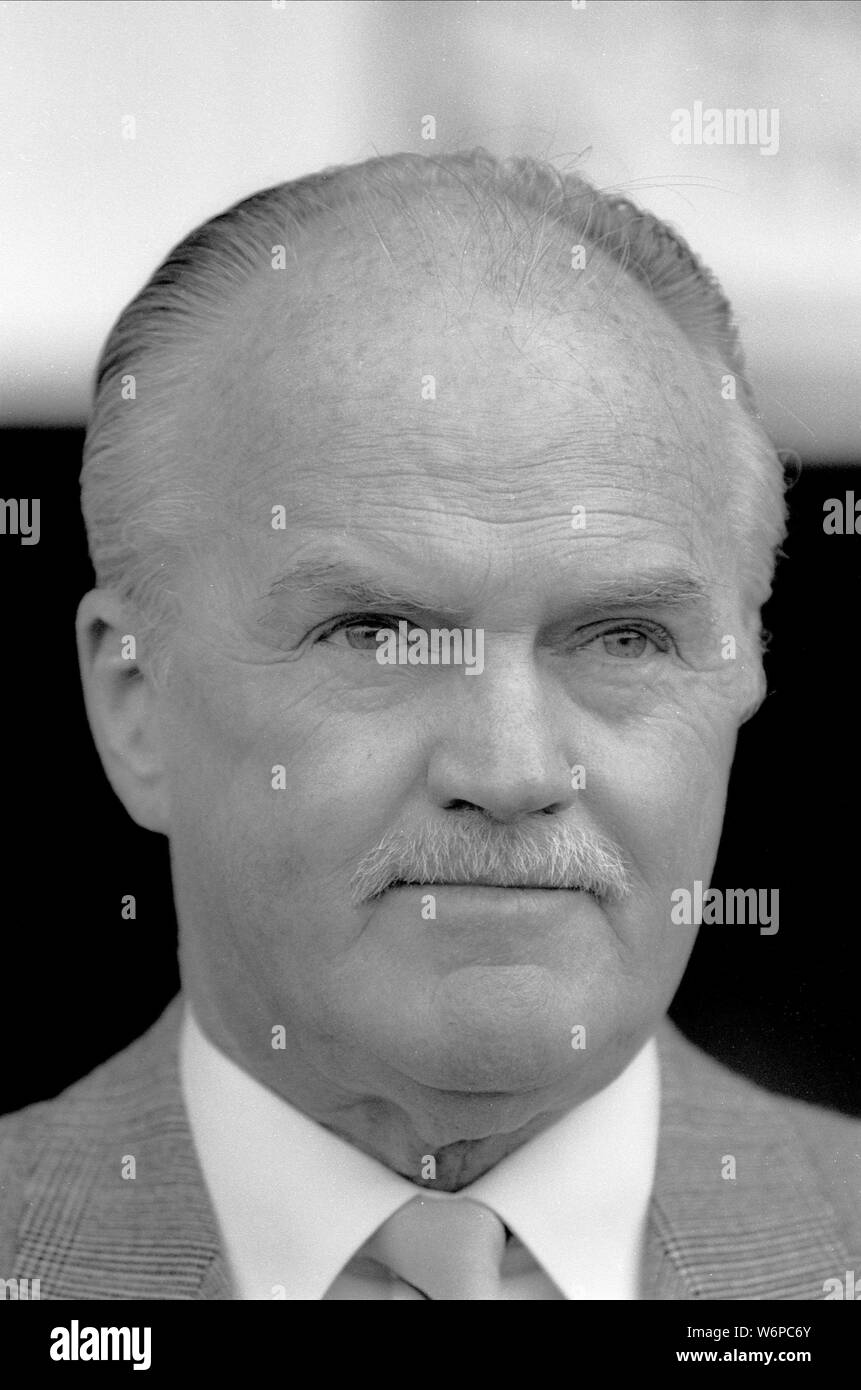 Ernie walker Black and White Stock Photos & Images Alamy