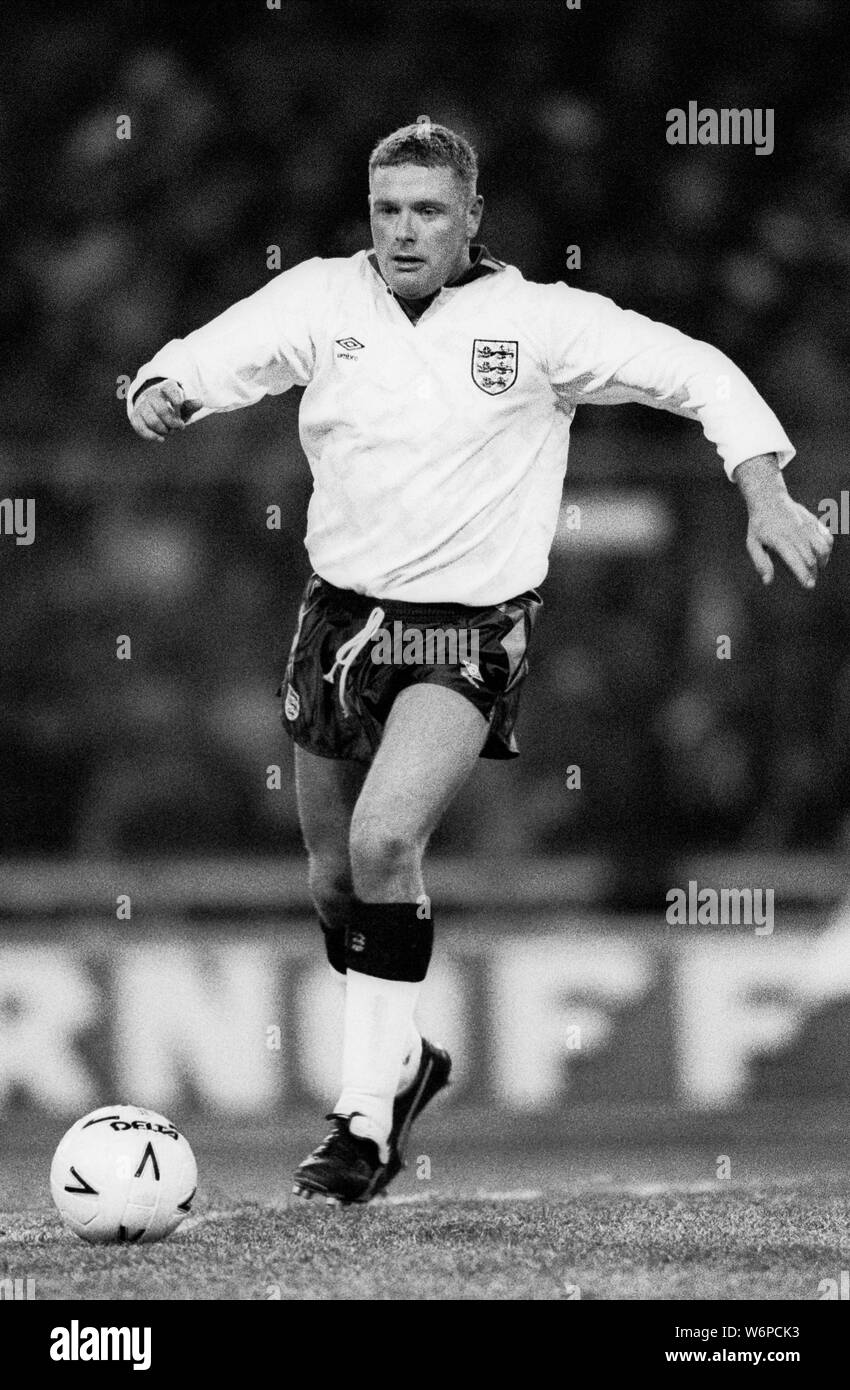 PAUL GASCOIGNE, ENGLAND and TOTTENHAM HOTSPUR FC, 1991 Stock Photo Alamy