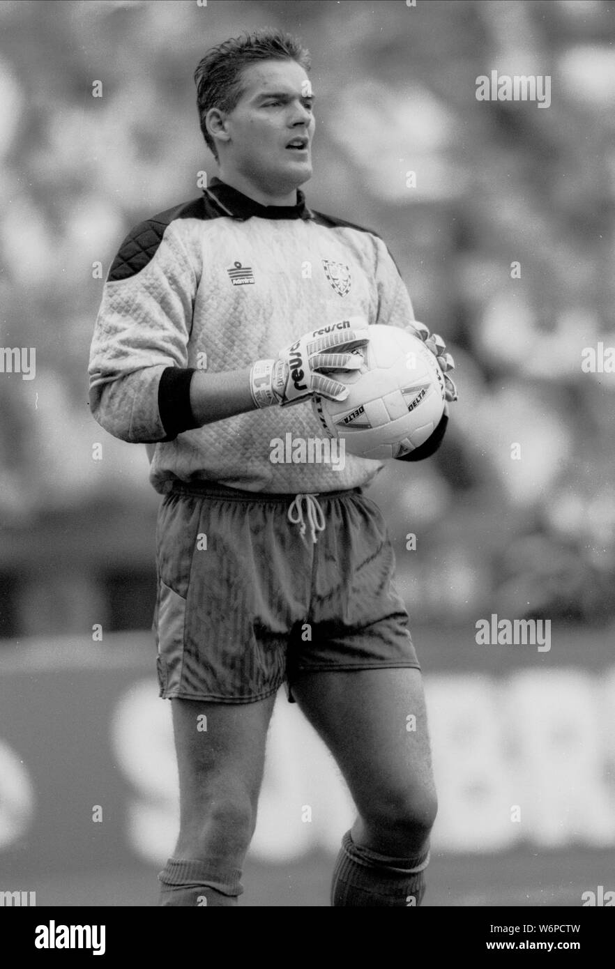 John scales football Black and White Stock Photos & Images Alamy