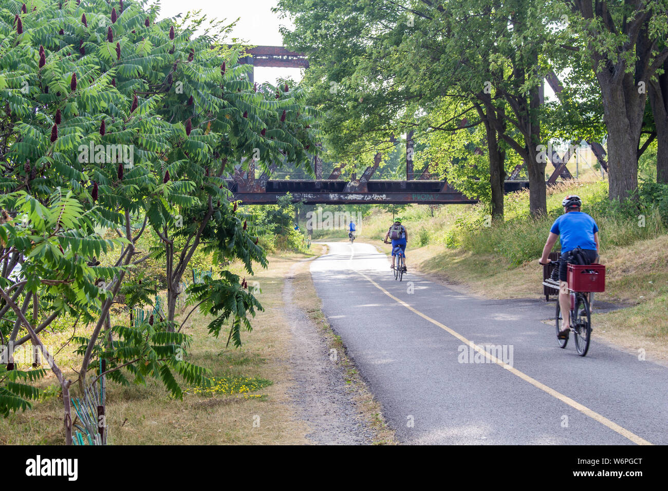 Ottawa river pathway hires stock photography and images Alamy