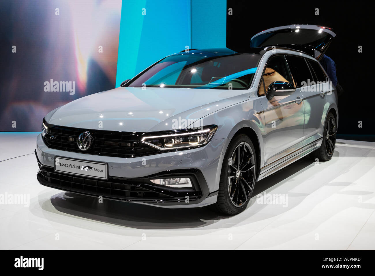 Volkswagen passat variant hi-res stock photography and images - Alamy