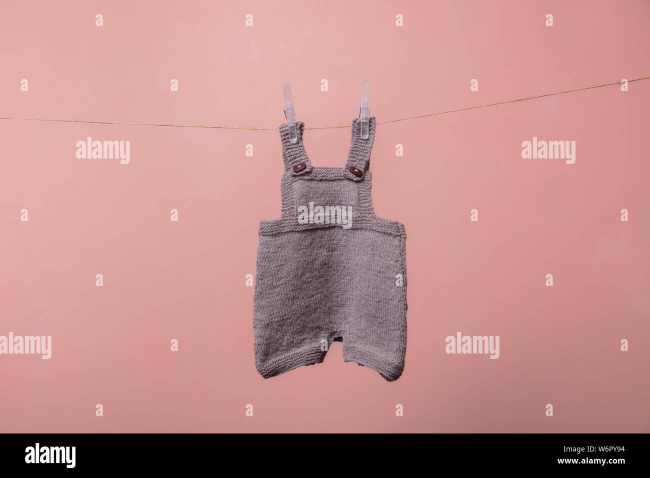 Baby clothes line hires stock photography and images Alamy